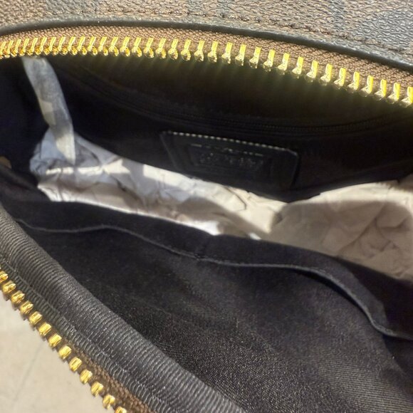 coach Court Backpack In Signature Canvas 5671 - Picture 6 of 7